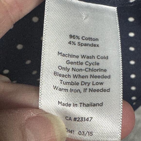 Talbots Shirt Womens 10P Navy Polka Dot Long Sleeve Button Up Wrinkle Resistant - Picture 6 of 9